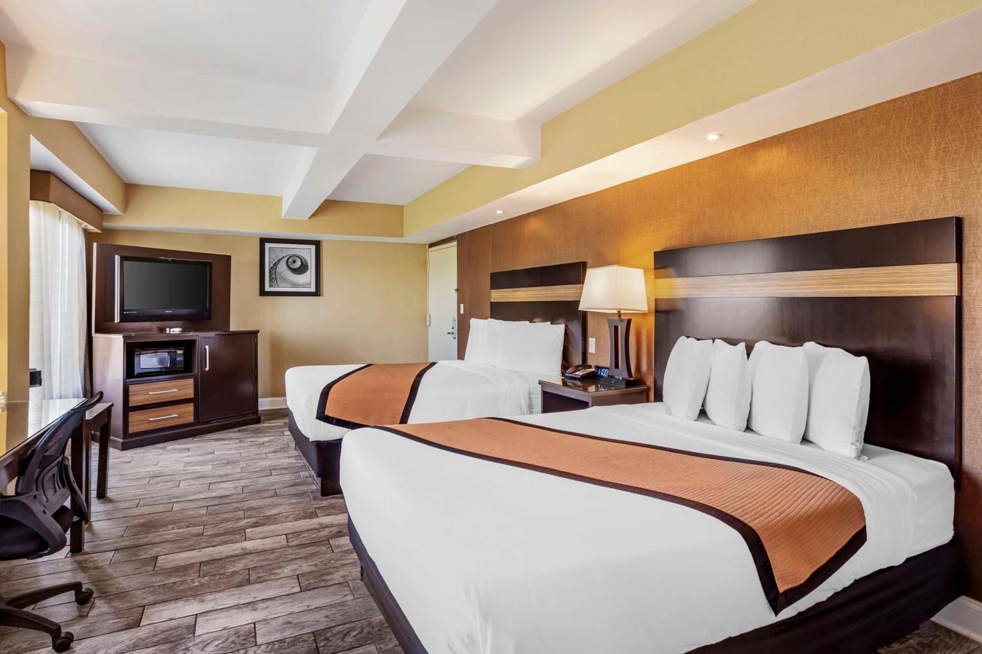 Best Western Plus Newark Airport West Exterior photo